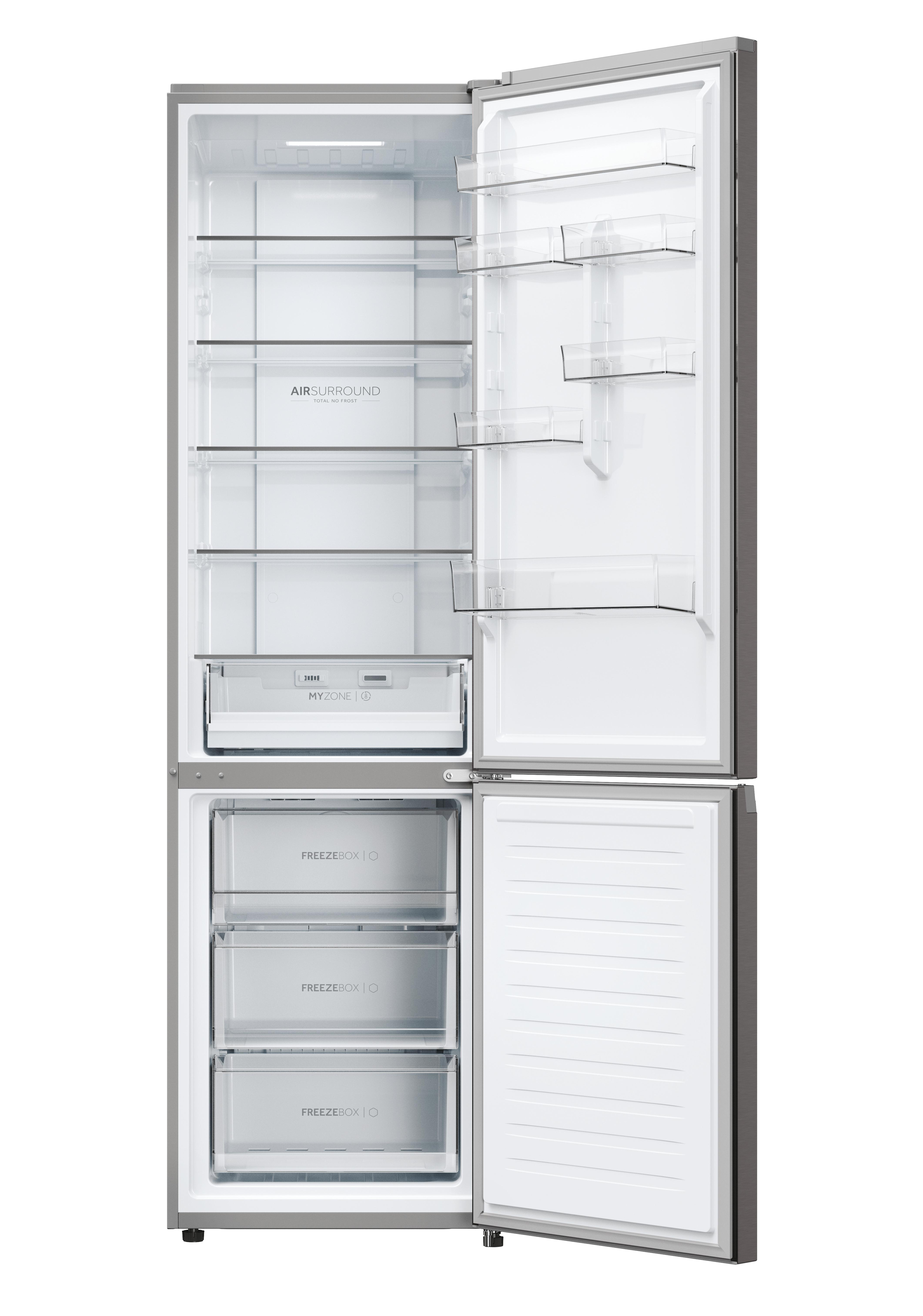 Ein geöffneter Kühlschrank mit Regalen, Schubladen und Innenkomponenten.
