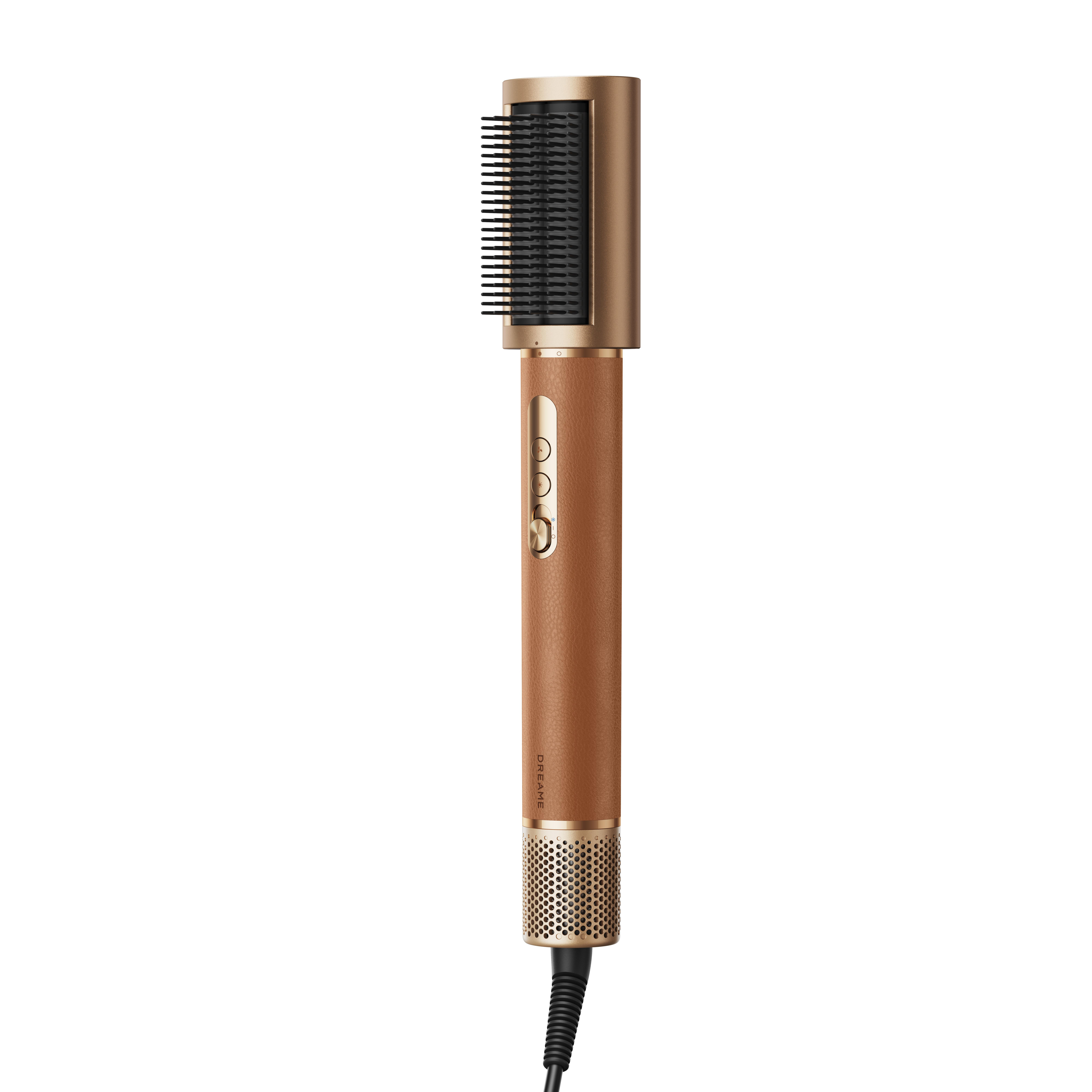 Ein braun-goldener Haarglätter auf weißem Hintergrund. Es hat einen bürstenartigen Kopf.