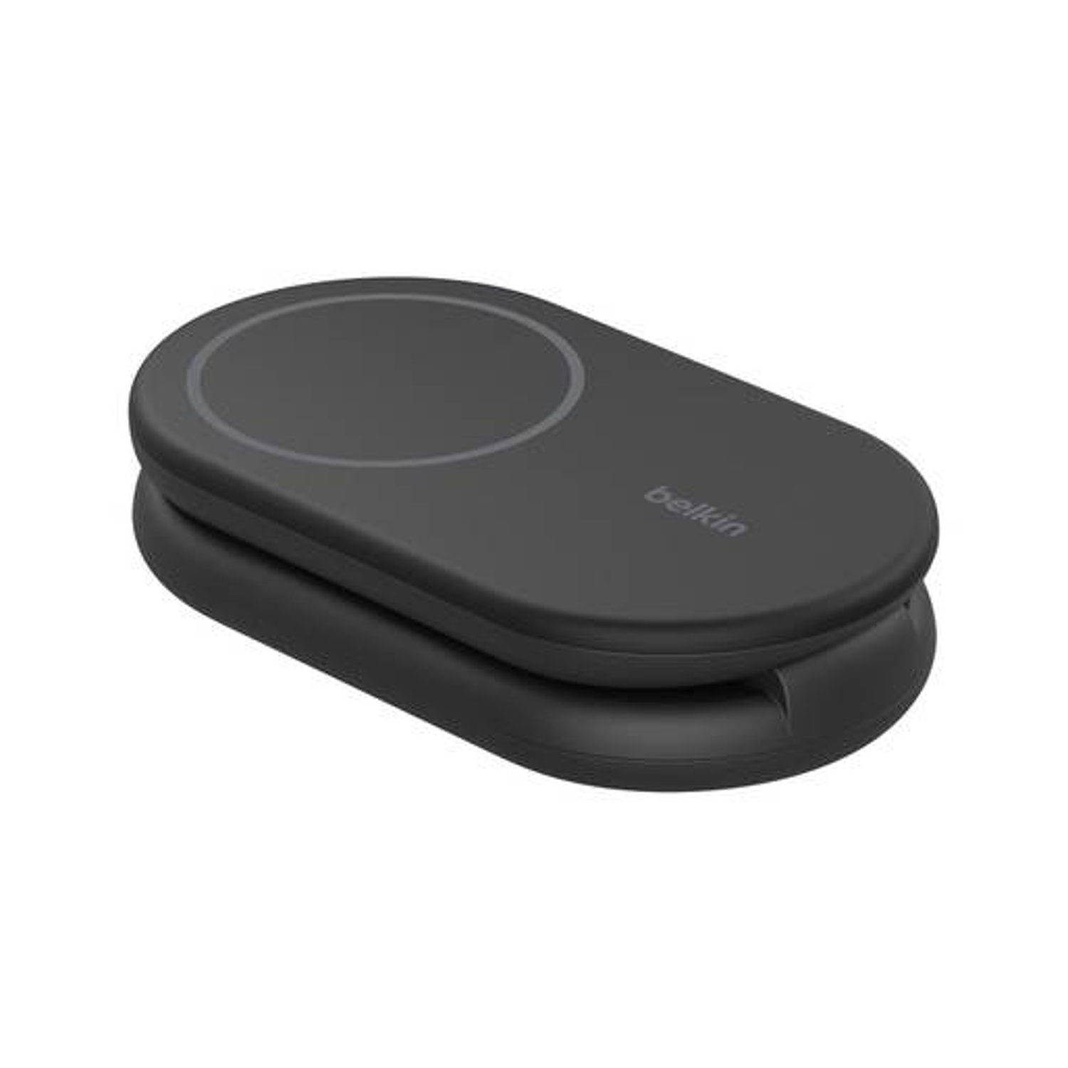 Tappetino di ricarica wireless nero. Cerchio in alto per il dispositivo. Logo Belkin.