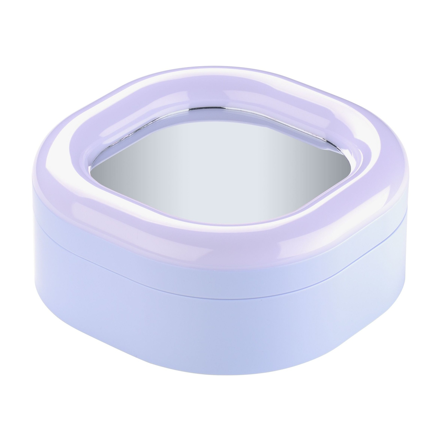 Primo piano di una ring light blu con interno bianco e anello esterno viola, su una superficie bianca.