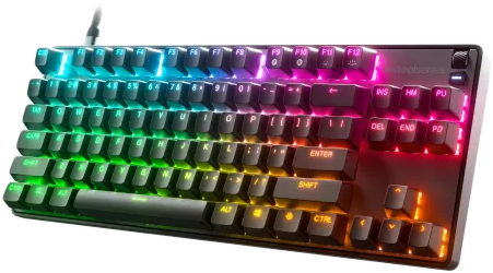RGB háttérvilágítású billentyűzet többszínűen fehér felületen. A billentyűk láthatóak.
