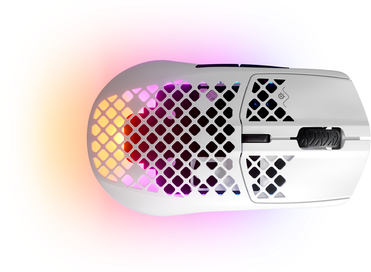 Fehér gamer egér méhsejtmintával, RGB világítással, és szivárványszínű háttérrel.