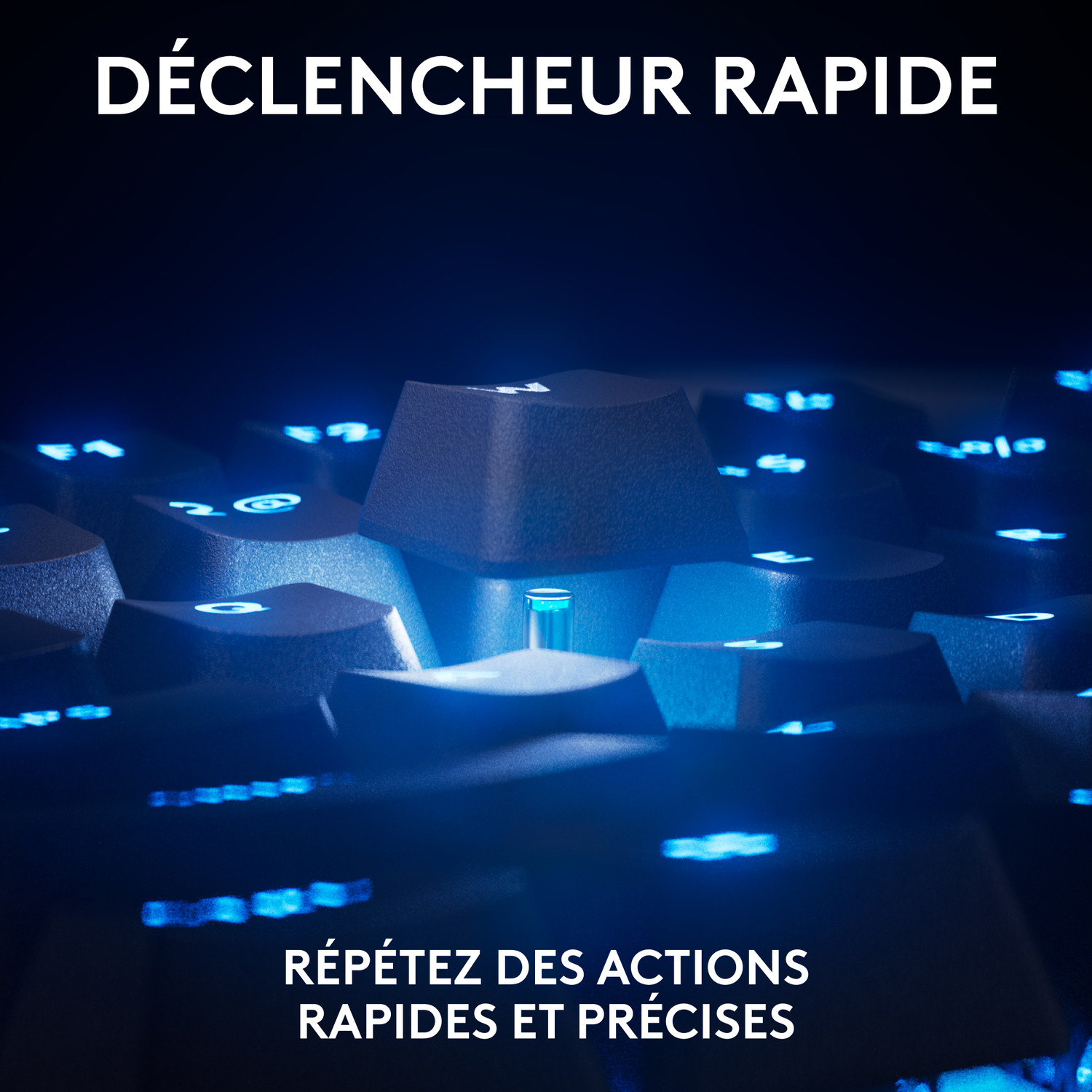 Gros plan d'un clavier avec touches éclairées, texte en haut et en bas.