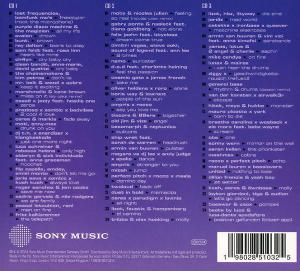 Rückseite einer CD-Hülle mit Titellisten, Künstlernamen und dem Sony Music Logo, hauptsächlich Text.