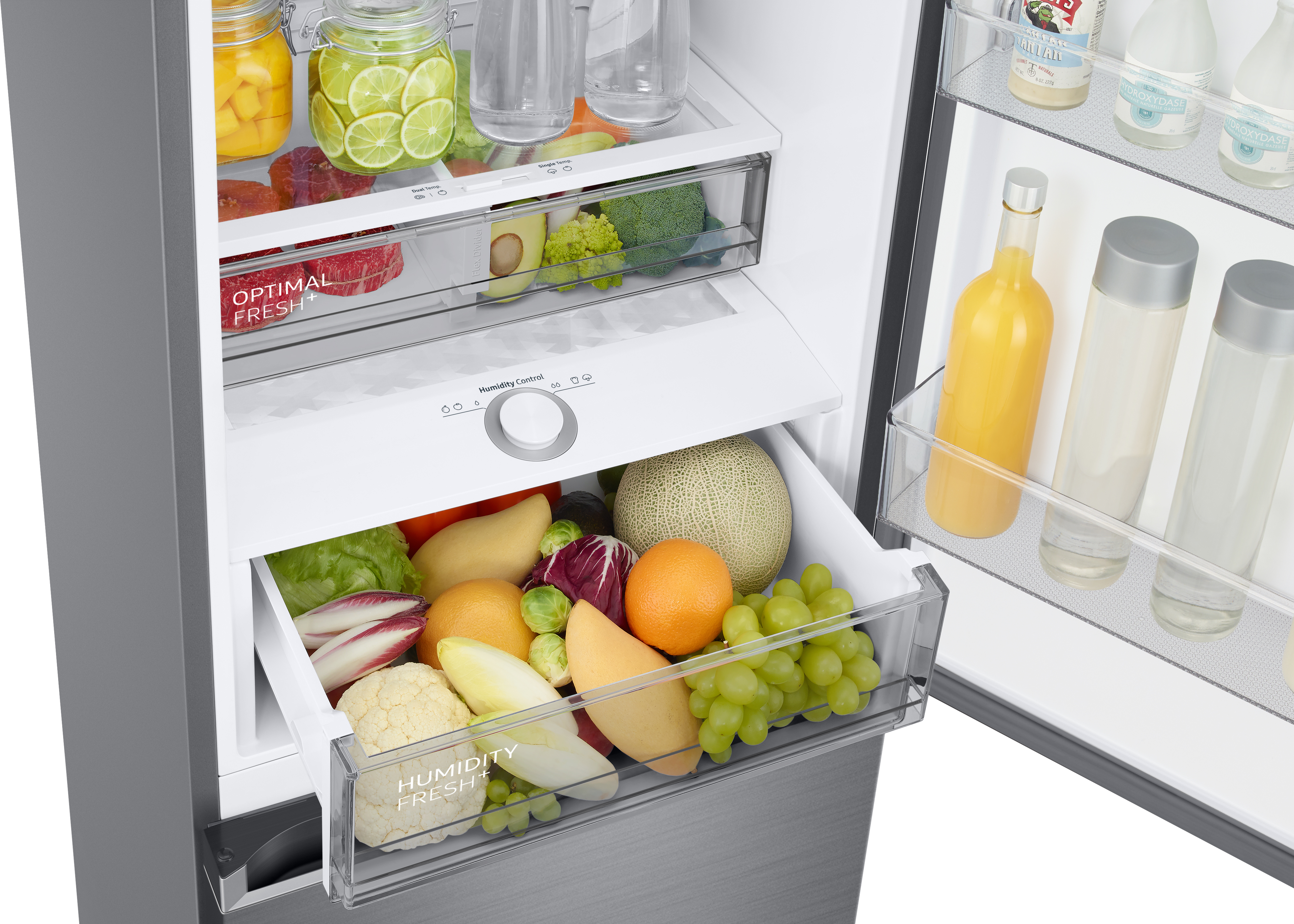 Eine Kühlschublade mit frischem Obst und Gemüse.