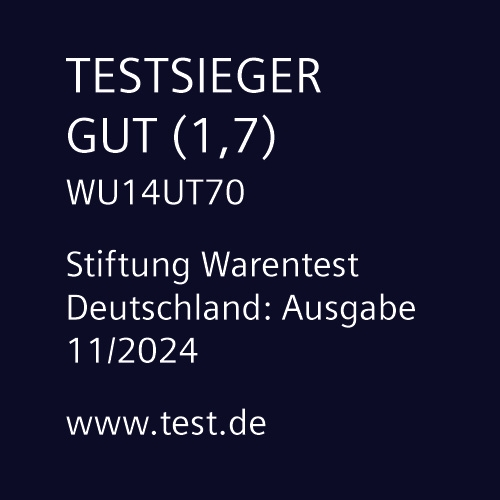 Ein Testsieger-Aufkleber auf einem weißen Kühlschrank.