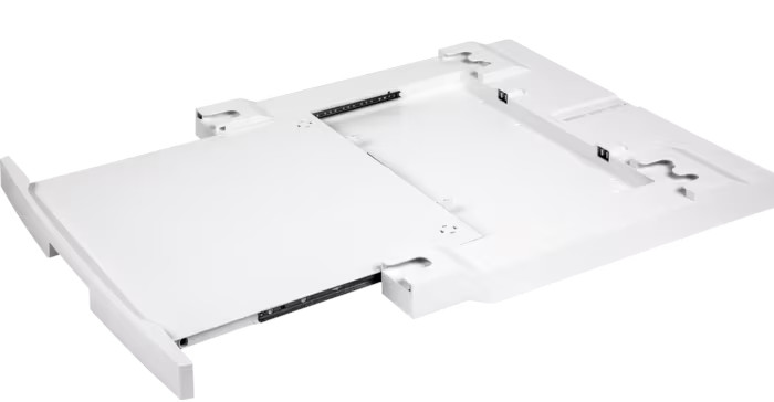 Biały, otwarty sprzęt do prowadnic szuflad, pusta biała szuflada z widocznymi metalowymi prowadnicami.