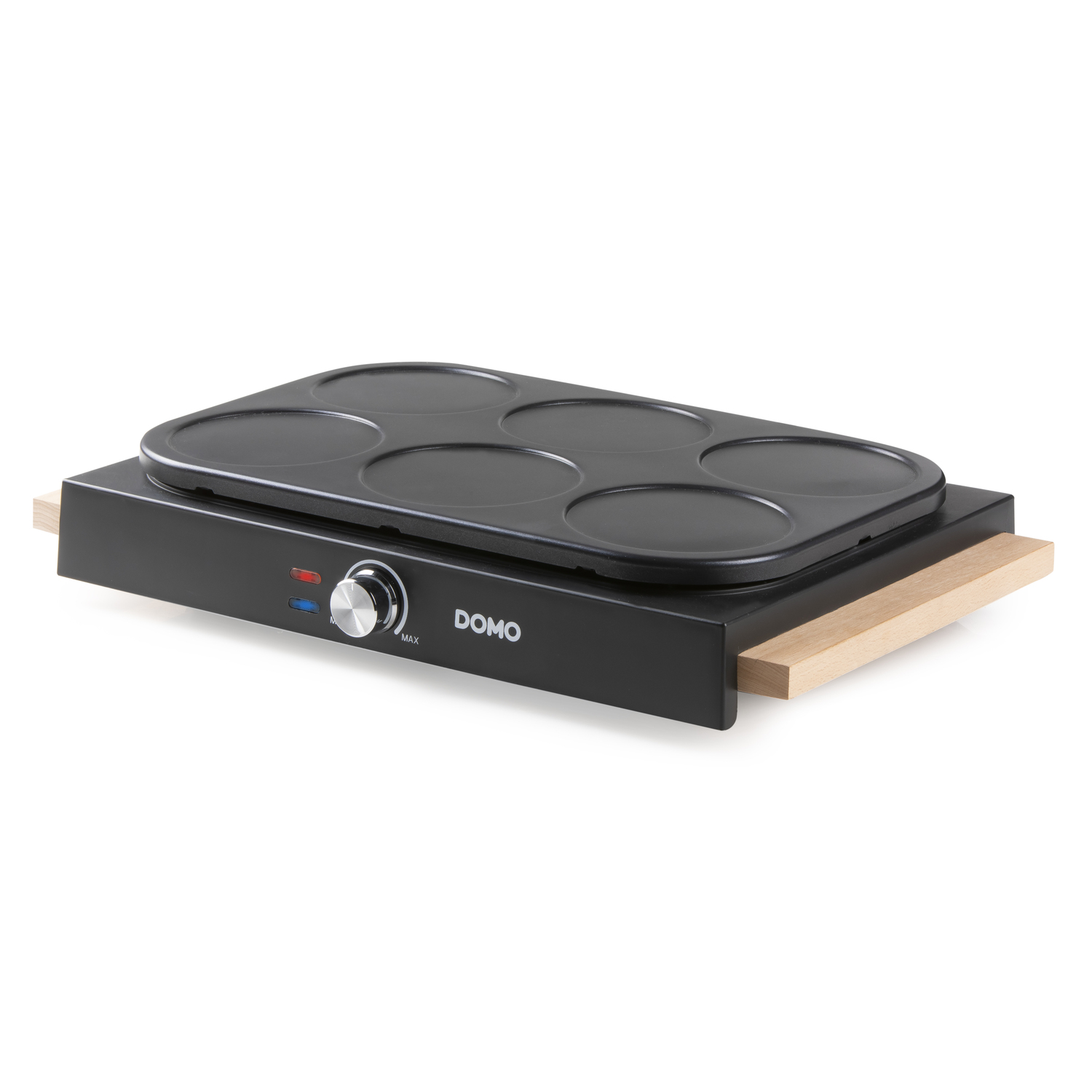 Zwarte pannenkoekenmaker met zes ronde vormen op een houten basis.