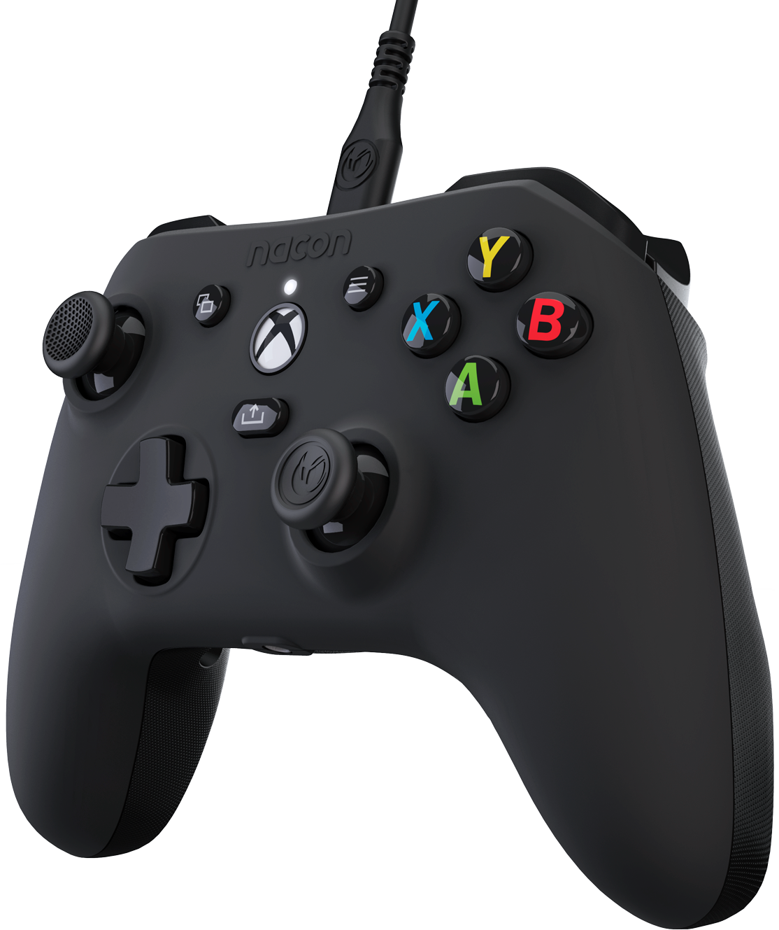 Fekete Nacon Xbox kontroller. Színes gombokkal és Xbox logóval. A kábel látható.