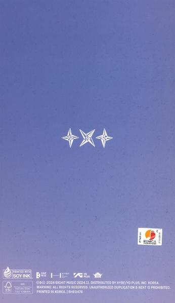 Blauer Hintergrund mit drei Sternen und dem Logo eines Unternehmens.