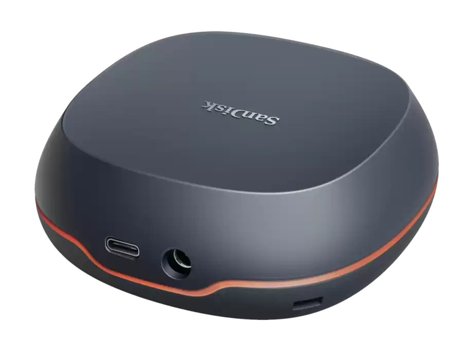 Czarne, zaokrąglone urządzenie z portami, z napisem 'SanDisk'.