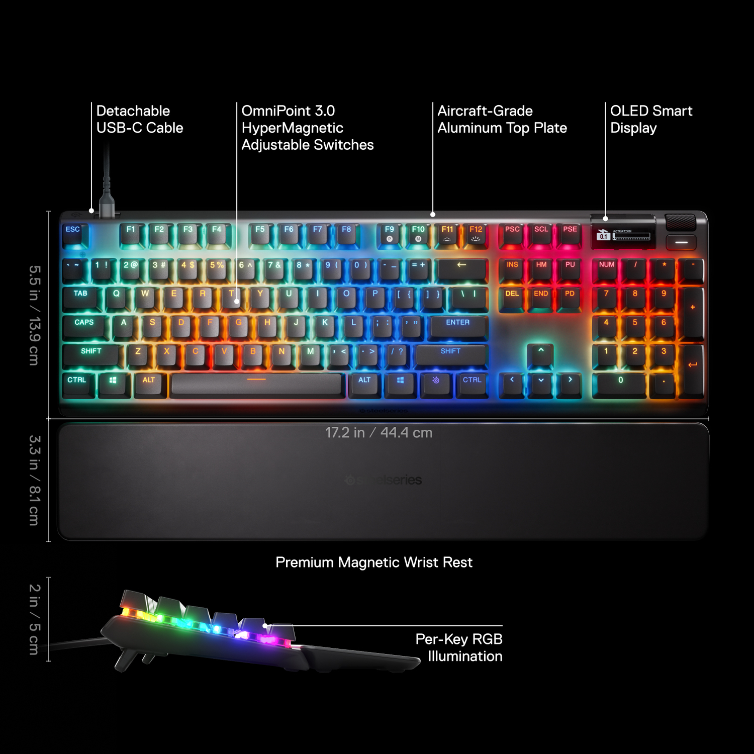 Zwart toetsenbord met RGB-verlichting. Met polssteun en diverse functietoetsen.
