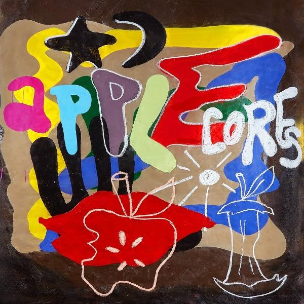Farbenfrohes abstraktes Kunstwerk mit den Worten 'APPLE CORES' und einem roten Apfel.