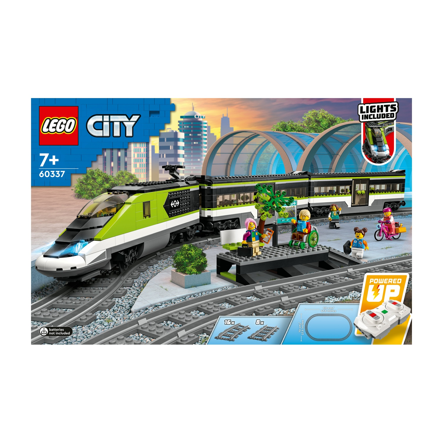 Set treno LEGO City. Un treno verde con binari, persone e una stazione su sfondo bianco.