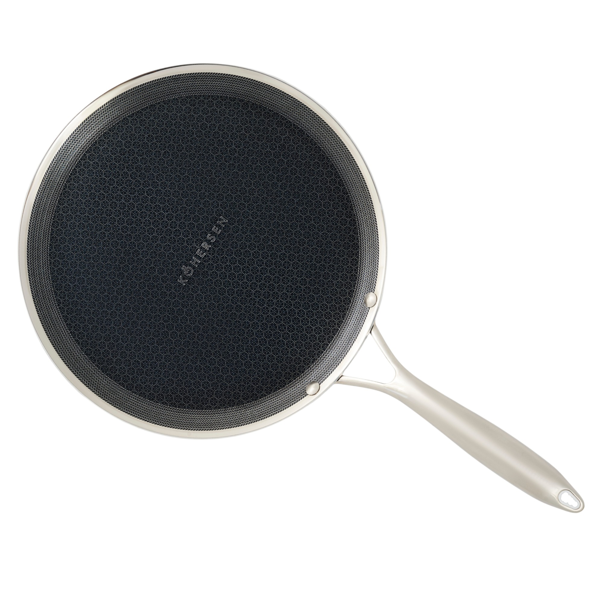 Srebrna patelnia z czarnym wzorem plastra miodu na powierzchni do gotowania i długim uchwytem.