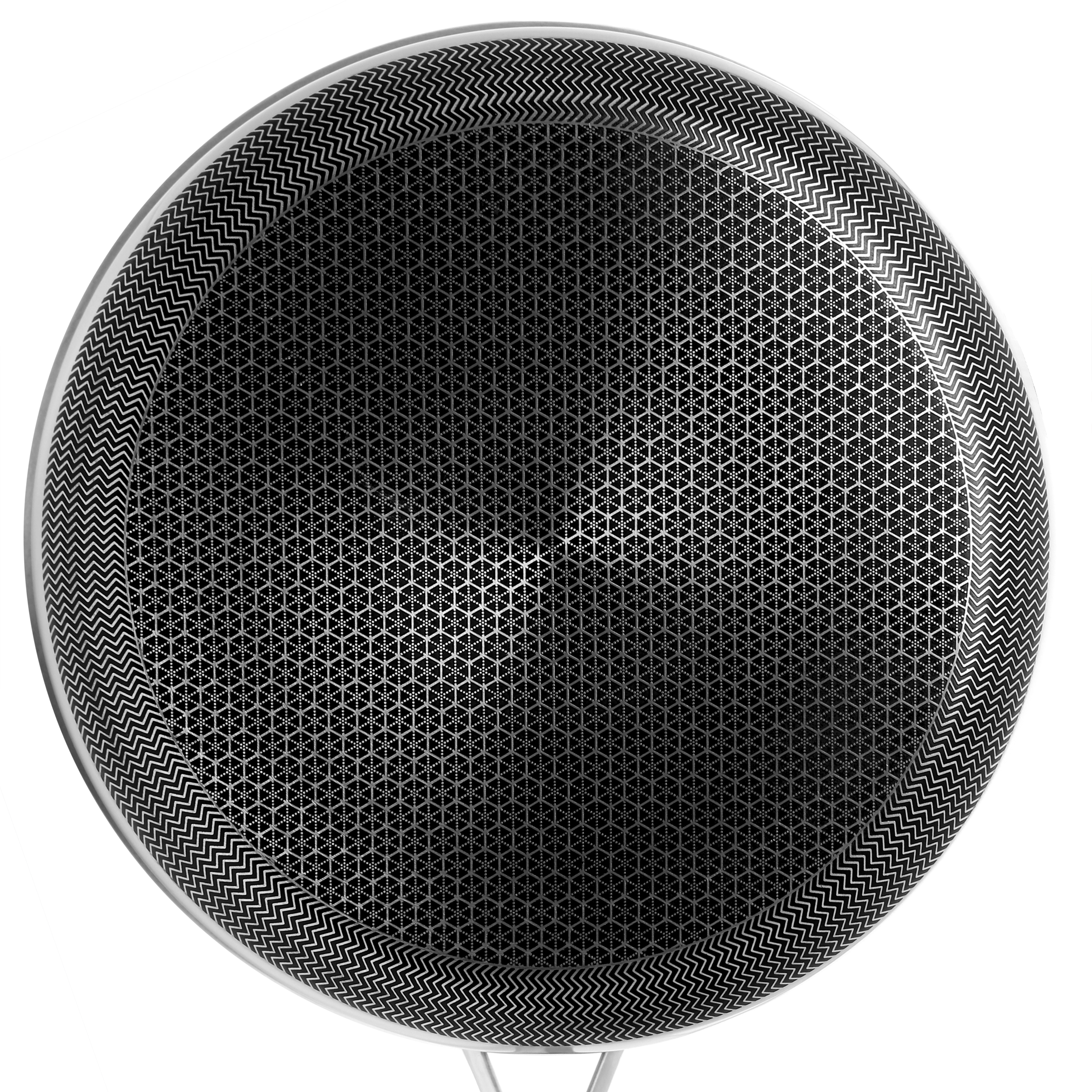 Okrągła metalowa osłona głośnika z czarnym geometrycznym wzorem siatki.