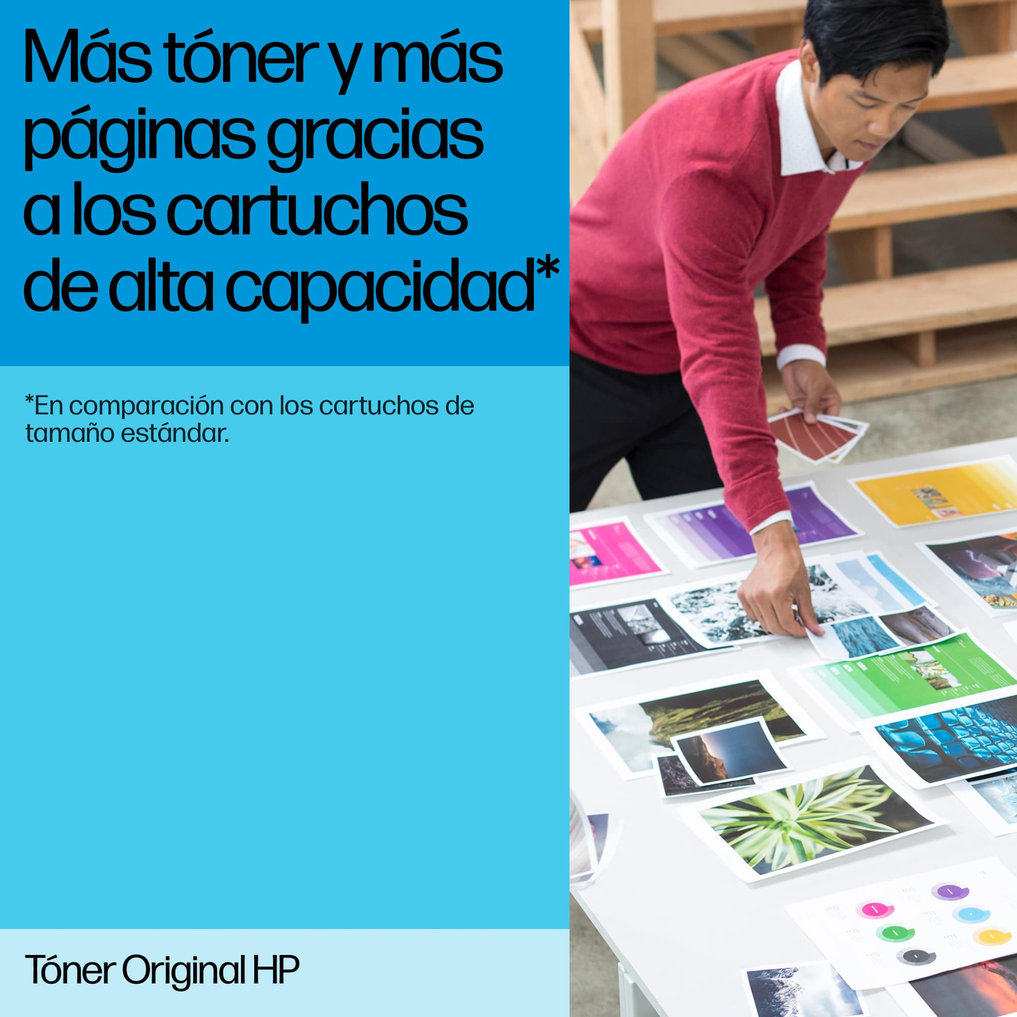 Hombre en una mesa con páginas impresas. Texto en español promocionando cartuchos de tóner de alta capacidad.