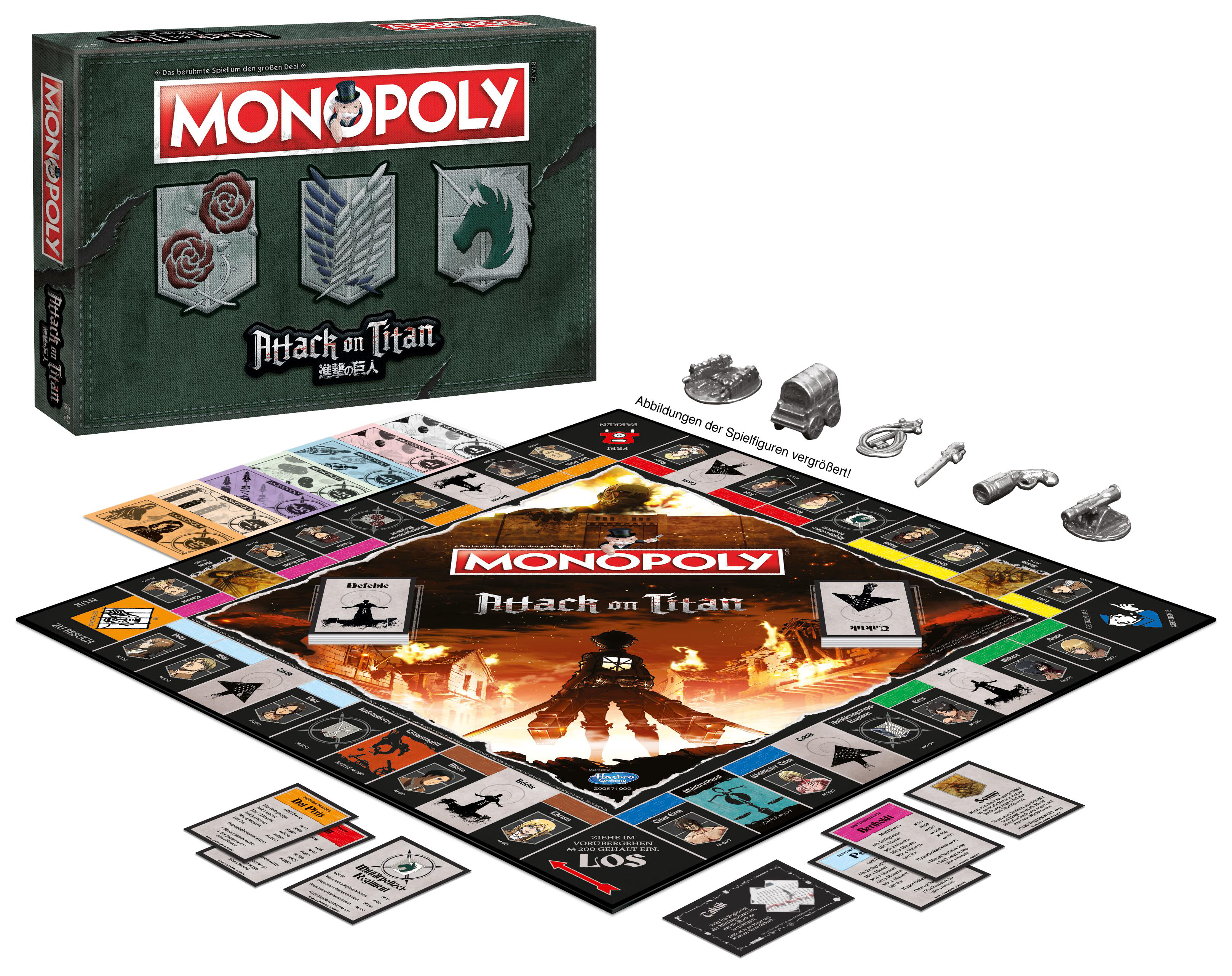Attack on Titan Monopoly Brettspiel mit Spielbrett, Karten und Spielfiguren auf weißem Hintergrund.