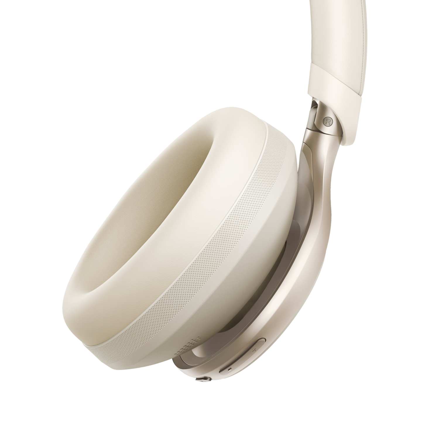 Casque blanc avec oreillettes beiges et cadre argenté, isolé sur fond noir.