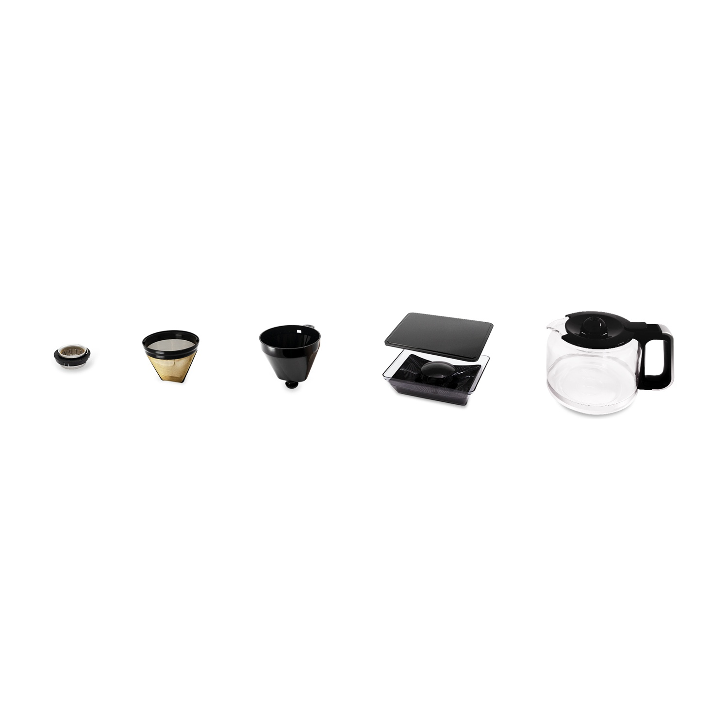 Componenti della caffettiera: cestello filtro, filtro e caraffa. Tutto su sfondo bianco.