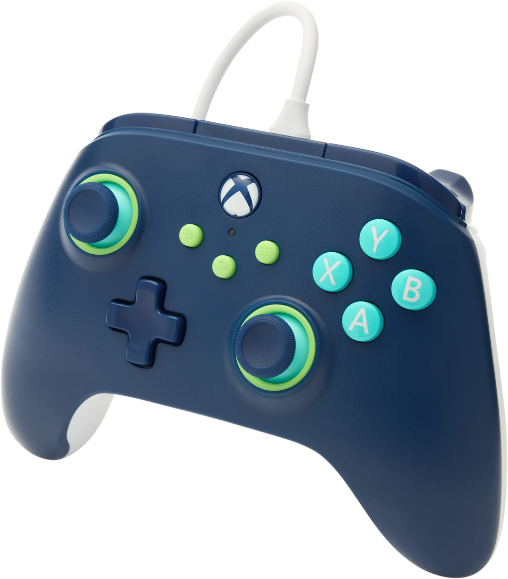 Egy sötétkék Xbox-kontroller világoskék és zöld gombokkal és díszítéssel.