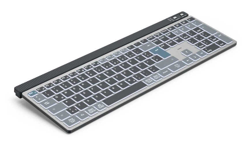Srebrno-czarna klawiatura. Prostokątny kształt z licznymi klawiszami, szare i niebieskie akcenty.