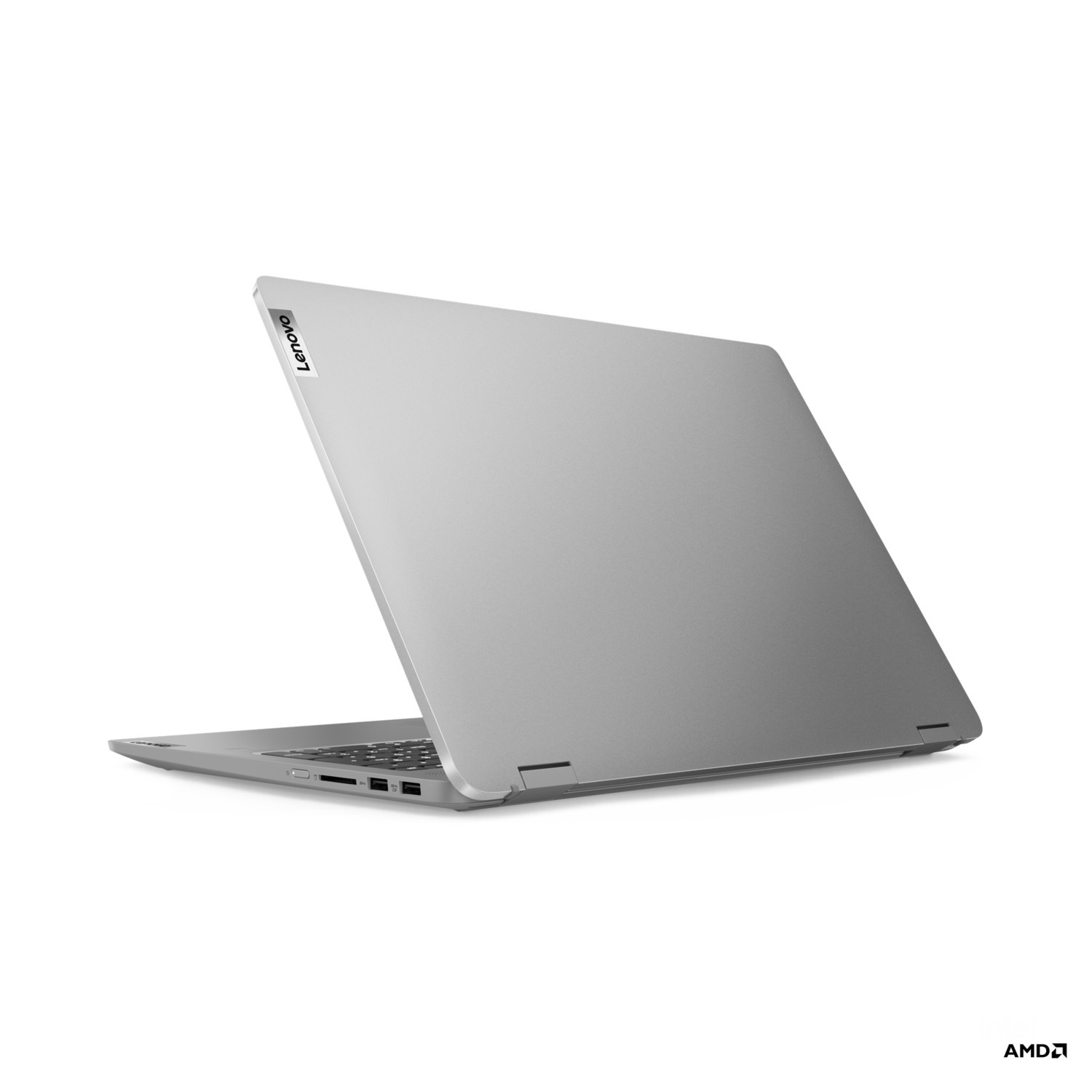 Ordinateur portable Lenovo argenté, ouvert, vue en angle sur fond blanc.