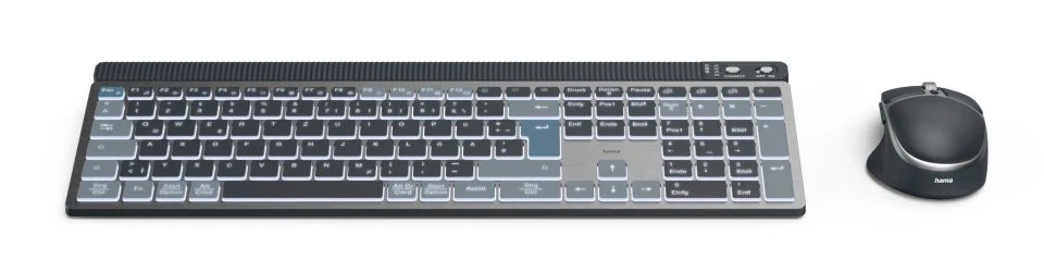 Zestaw klawiatury i myszy. Klawiatura jest szara i posiada panel dotykowy. Mysz jest czarna i ergonomiczna.
