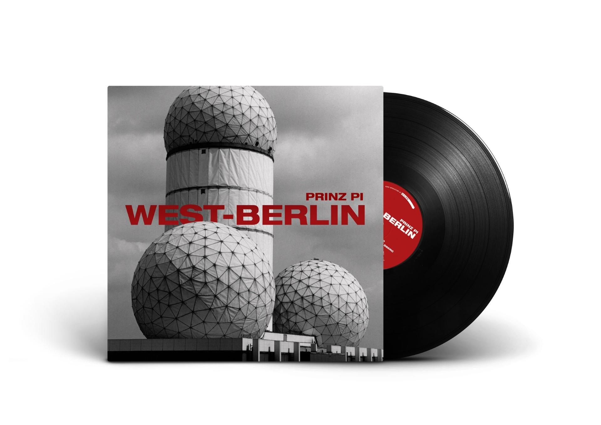 Vinyl-Schallplatten-Albumcover: West-Berlin von Prinz Pi, mit einer schwarzen Vinyl-Schallplatte daneben auf weißer Oberfläche.