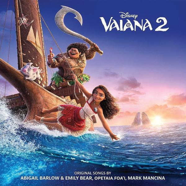 Moana 2 Filmcover. Moana in rotem Kleid fällt. Maui hält einen Haken.