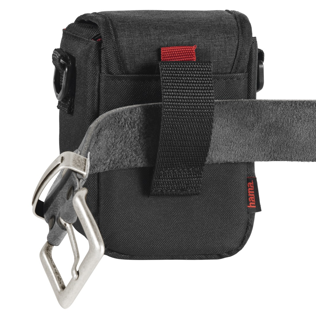 Czarna torba na aparat z czerwonym akcentem na szarym pasku. Klamra srebrna.