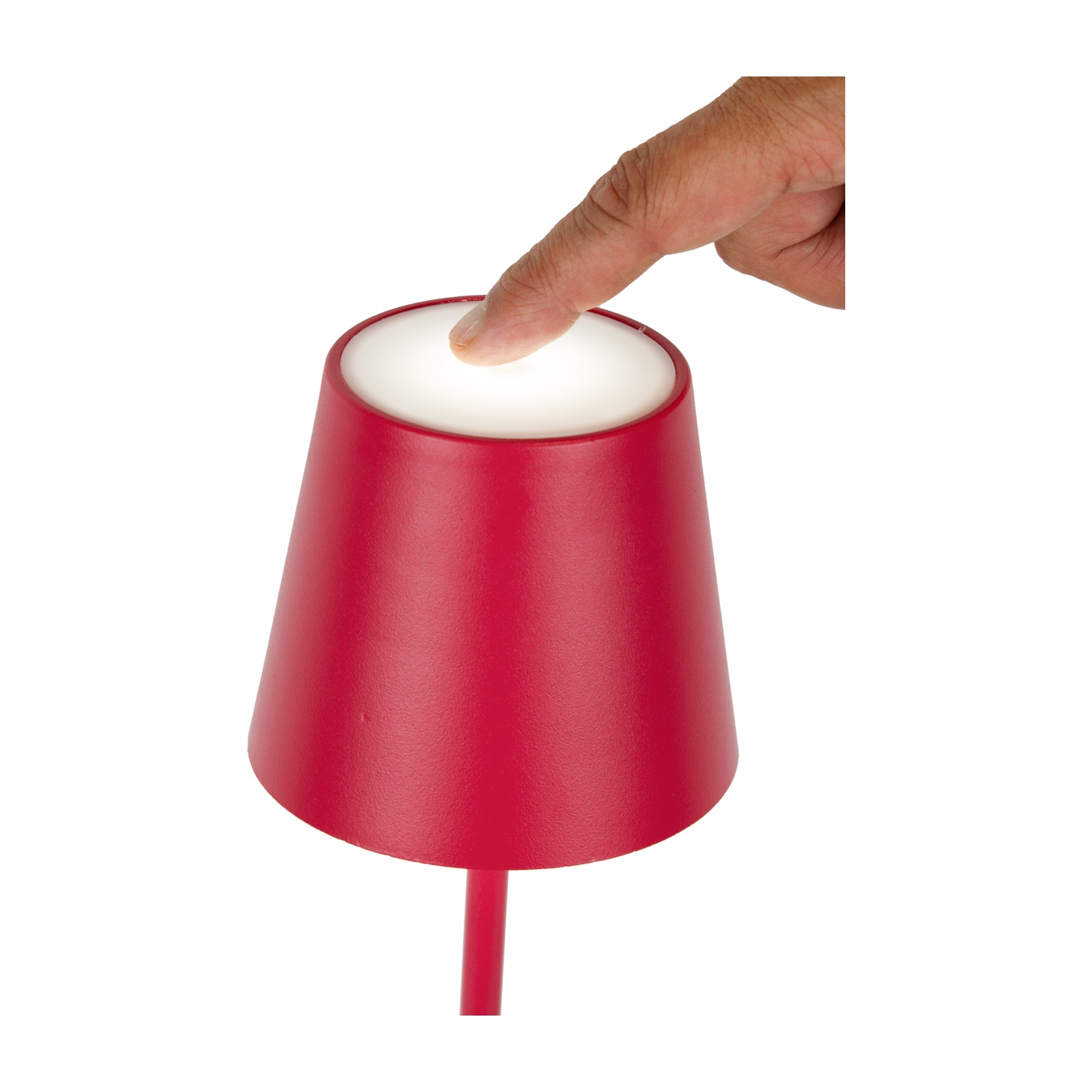 Lampada da tavolo rossa accesa toccando la parte superiore con un dito.