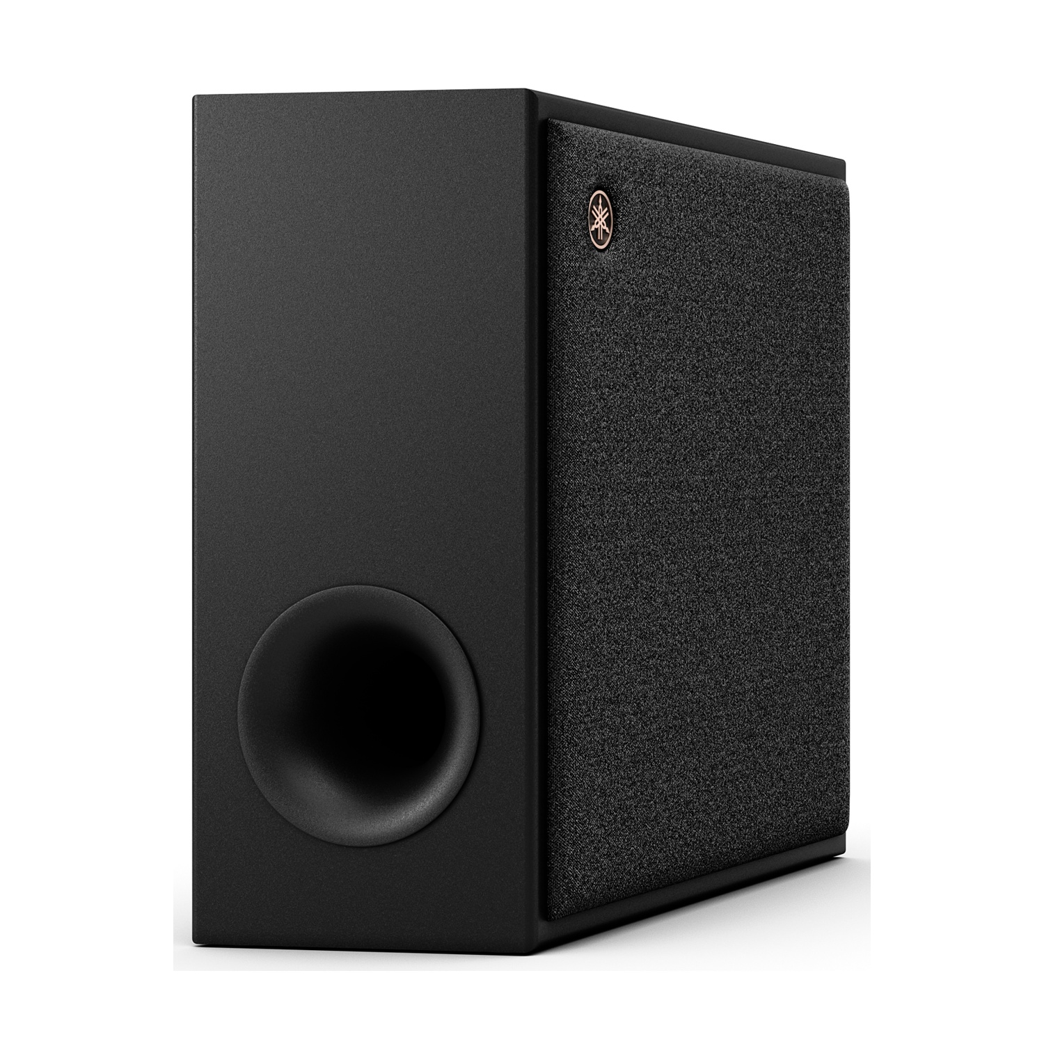 Subwoofer nero con una grande porta circolare e un frontale strutturato. È visibile un logo Yamaha.