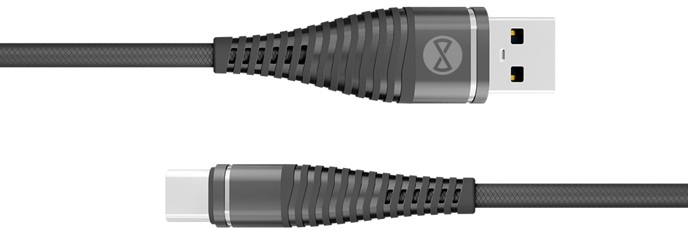 Egy USB-C töltőkábel, fekete és szürke.