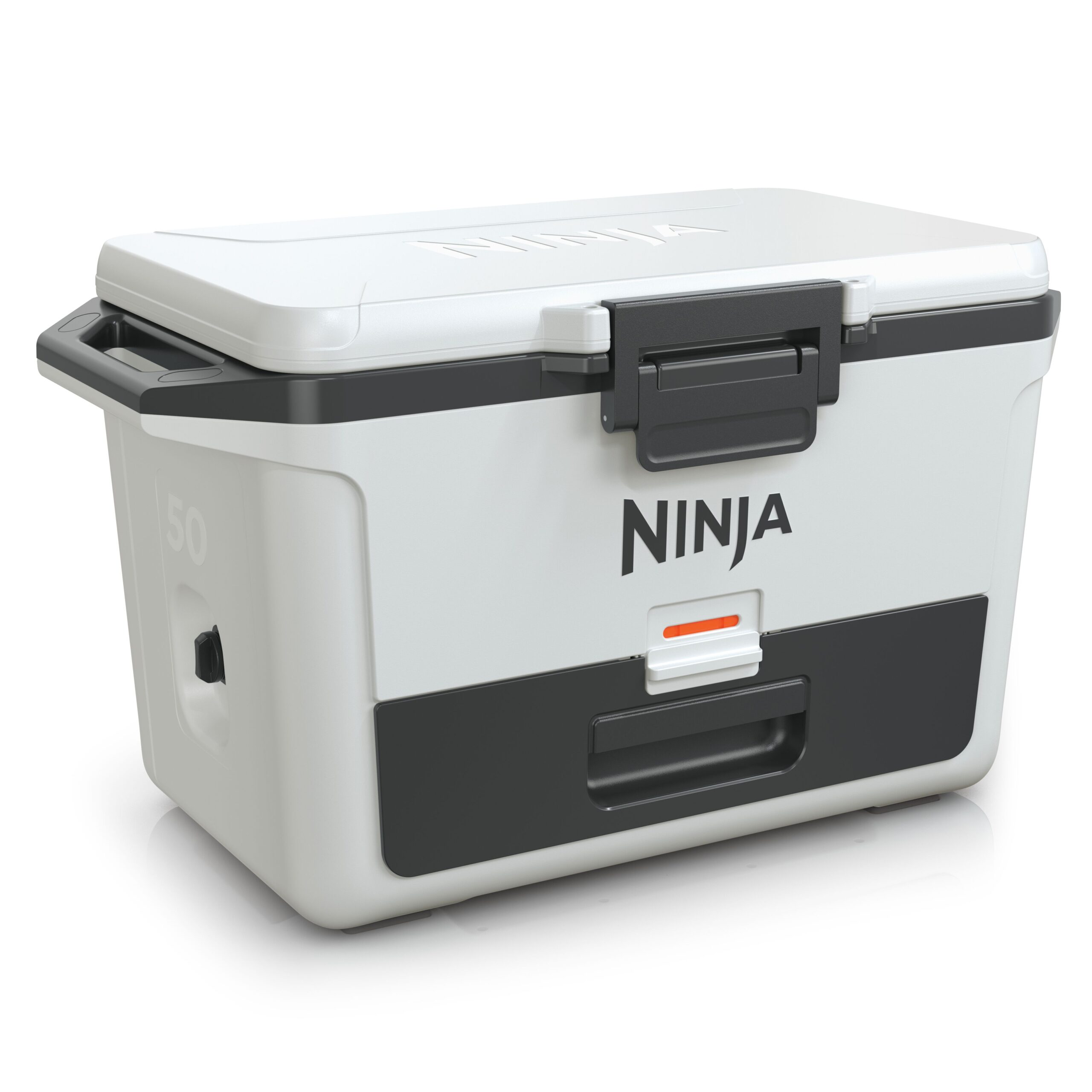 Fehér és fekete Ninja hűtő. Téglalap alakú, fogantyúval az oldalán. Ninja logó elöl.