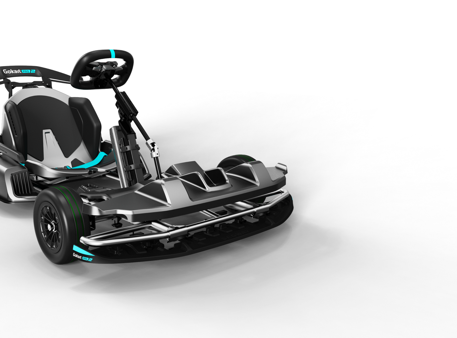 Un go-kart negro y plateado, con volante, detalles verdes y un fondo negro.
