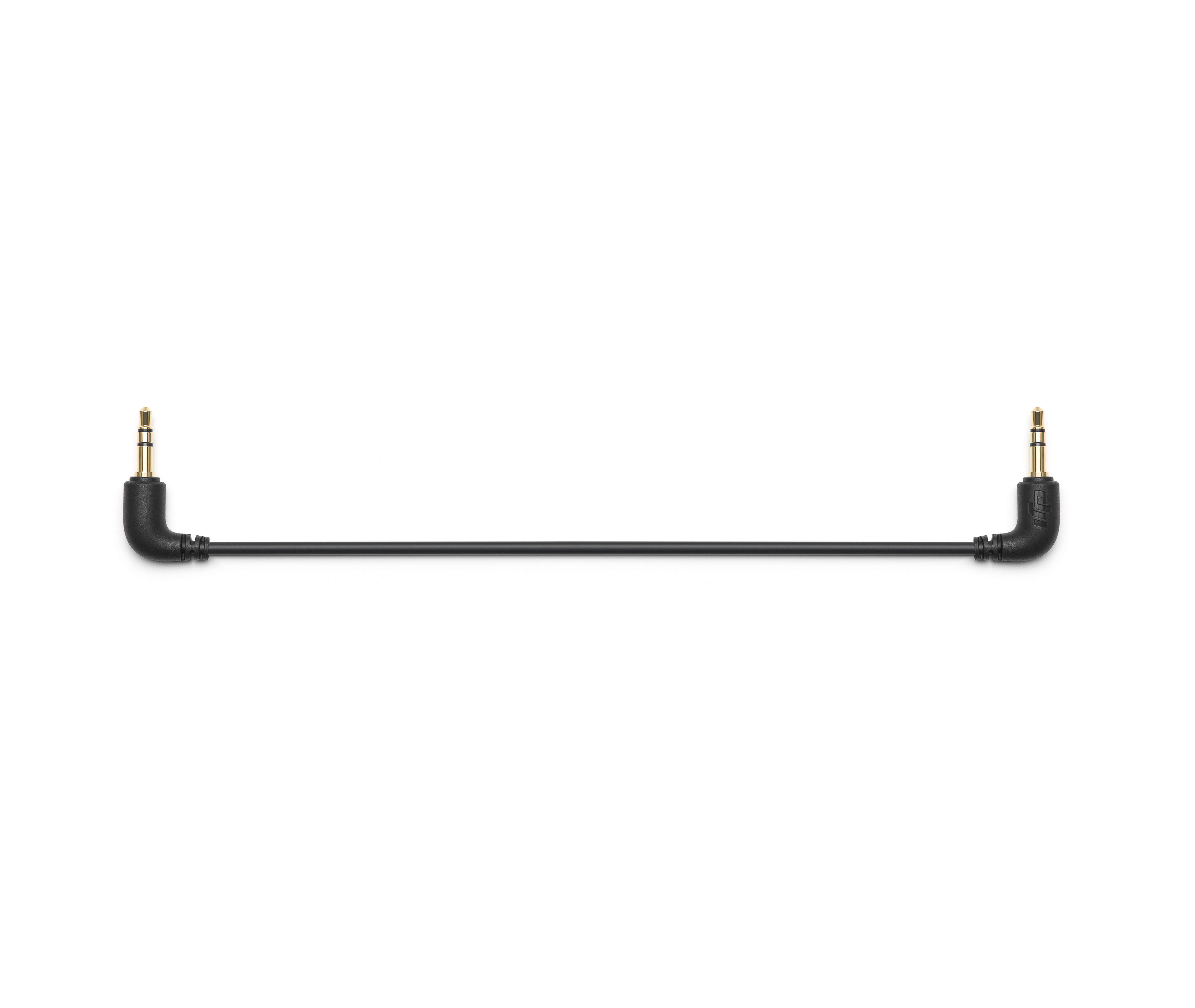 Schwarzes Audiokabel mit zwei abgewinkelten 3,5-mm-Buchsen.