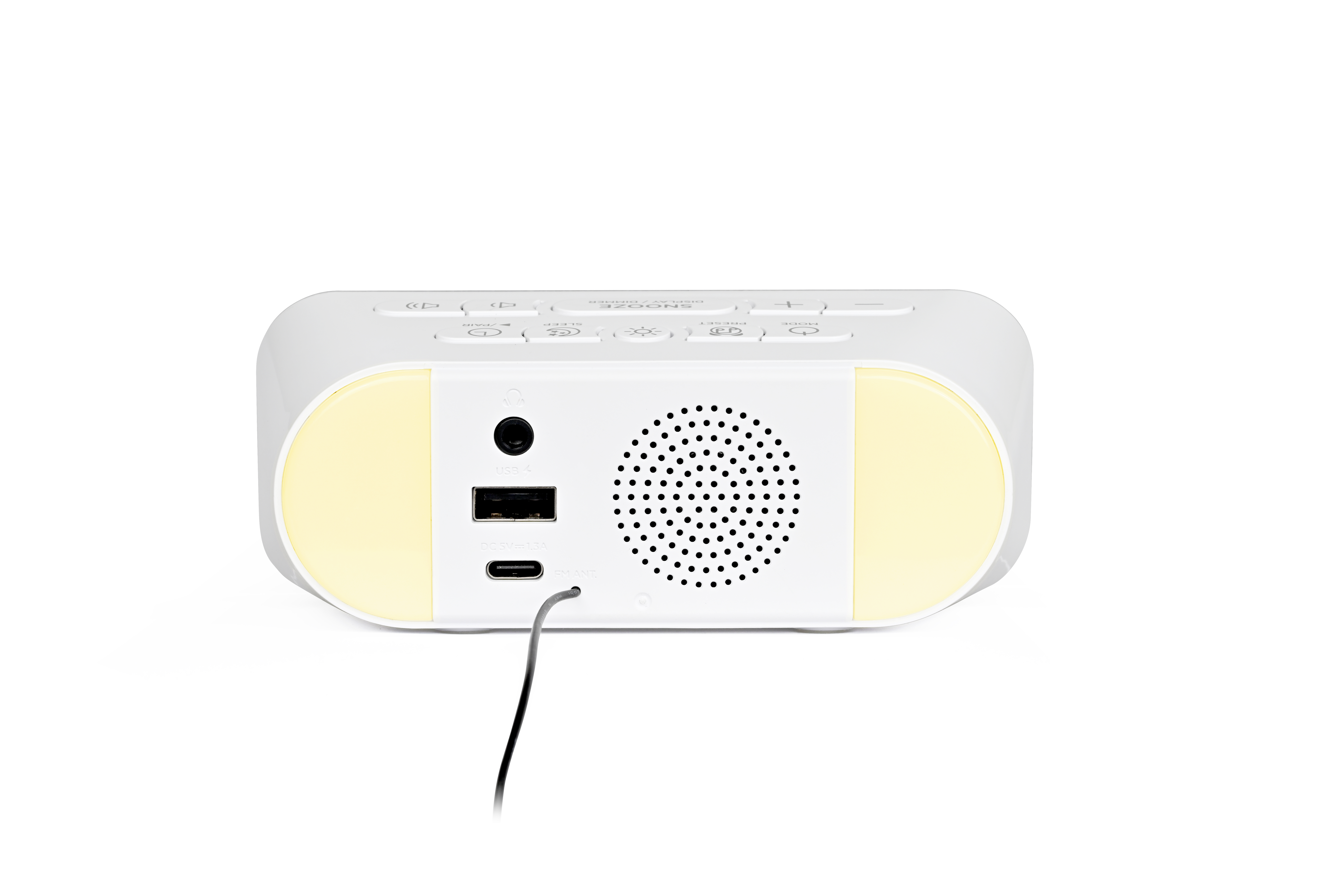Rückansicht eines weißen Weckers mit USB-Anschluss und eingestecktem Ladekabel. Es hat ein gelbes Licht.