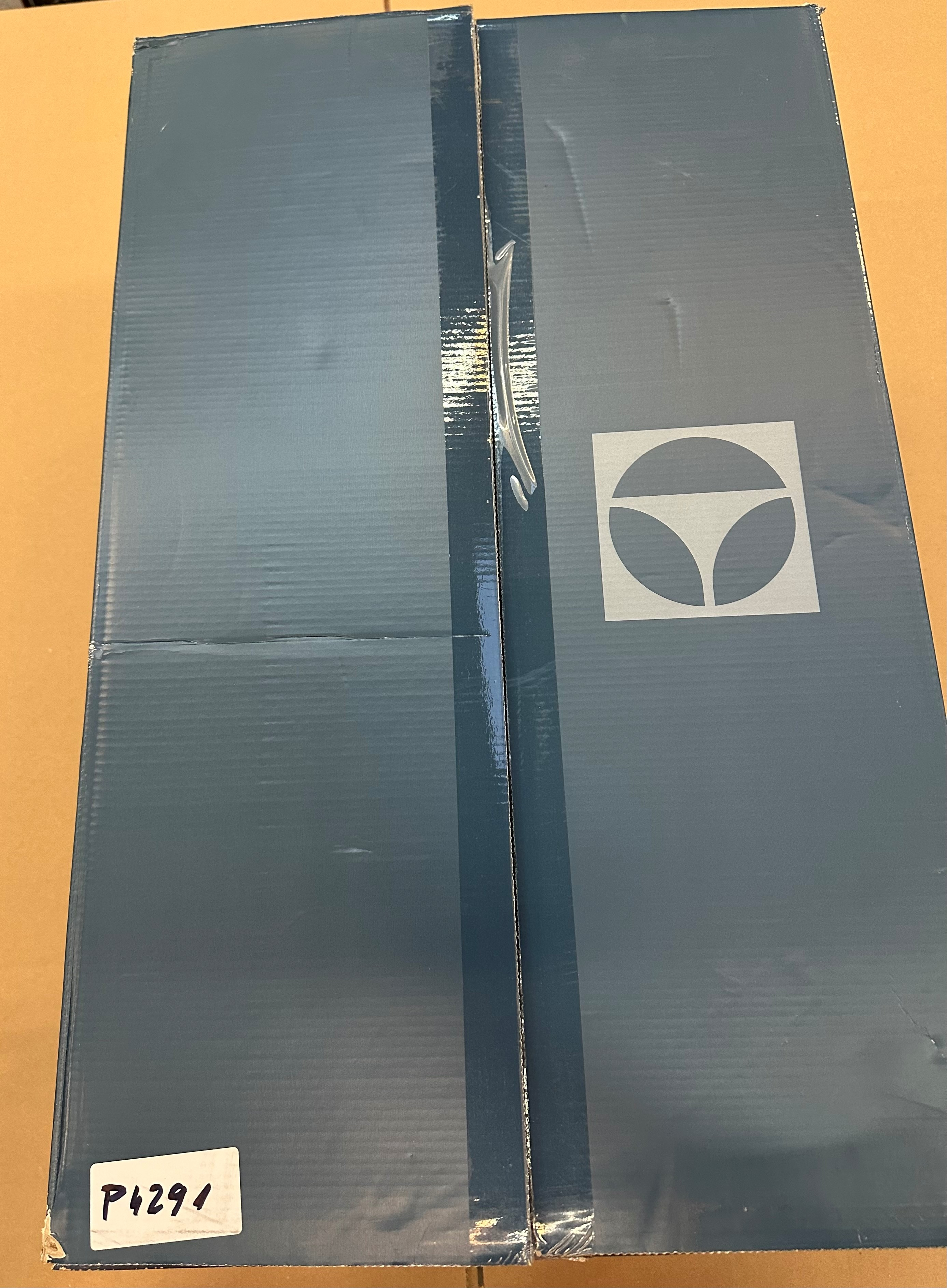 OUTLET - Odkurzacz z workiem ELECTROLUX EB61C4DB Series 600 Granatowy