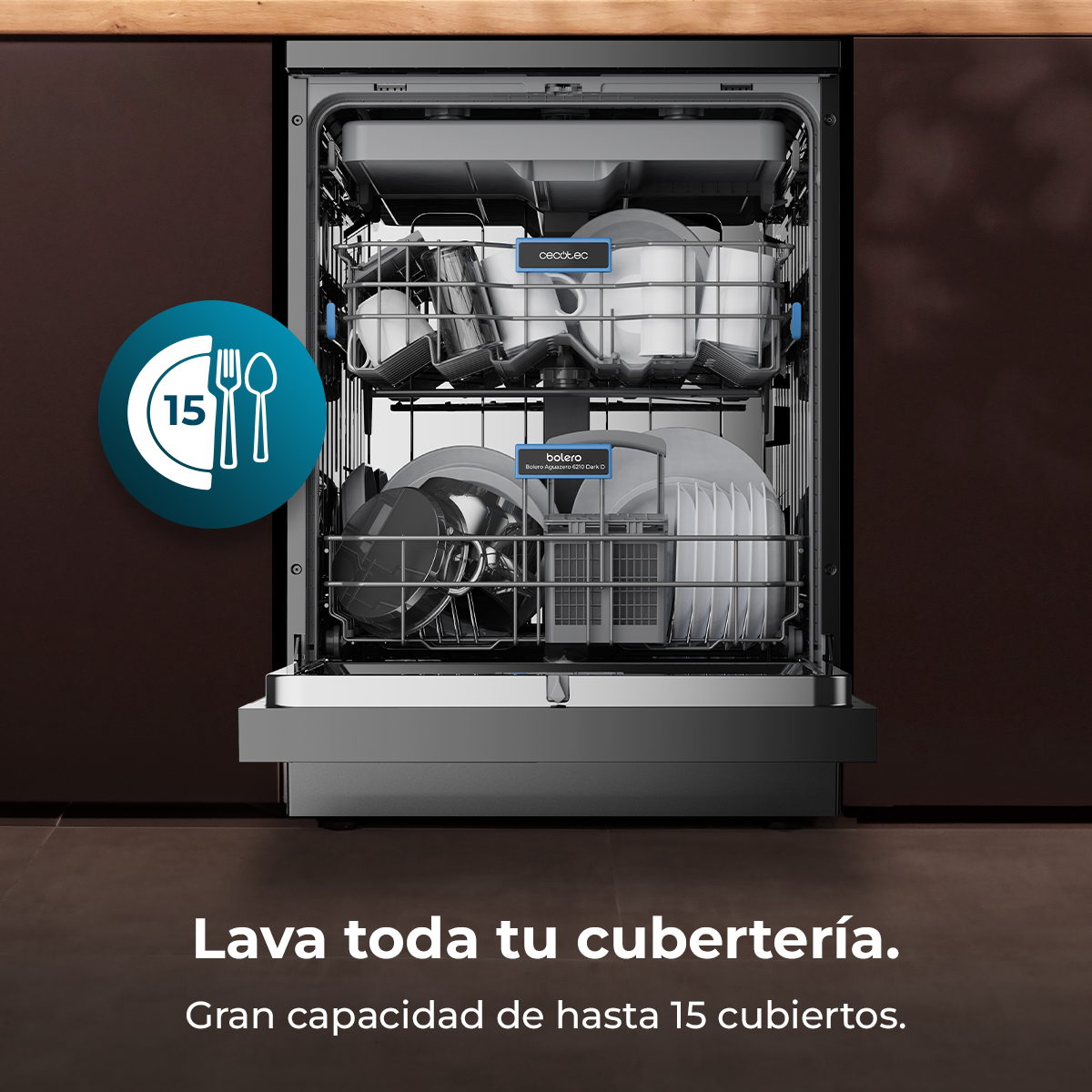 Lavavajillas con platos dentro. Un icono azul muestra cubiertos y el número 15.