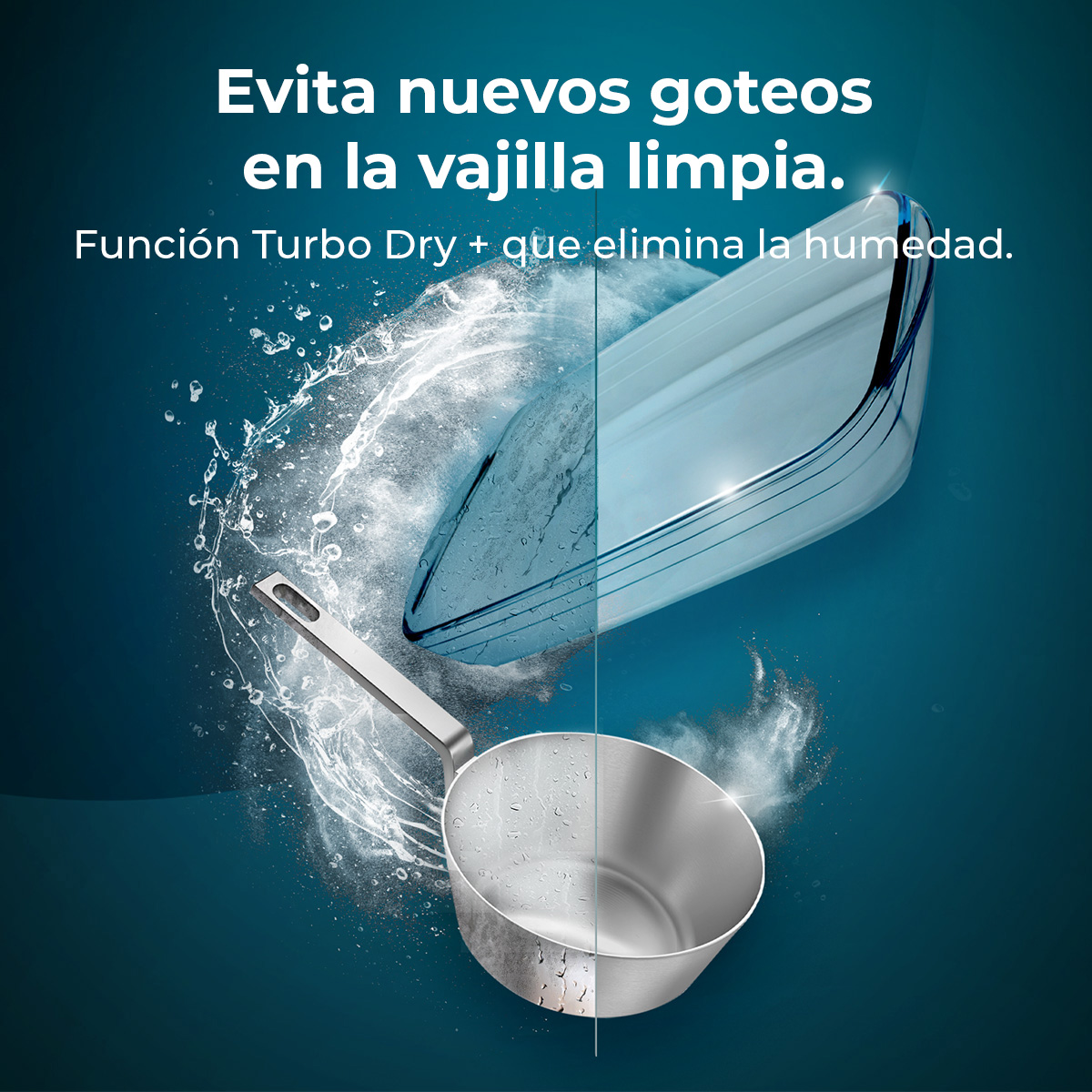 Una olla de metal con salpicaduras de agua sobre un fondo azul, que anuncia una función Turbo Dry.