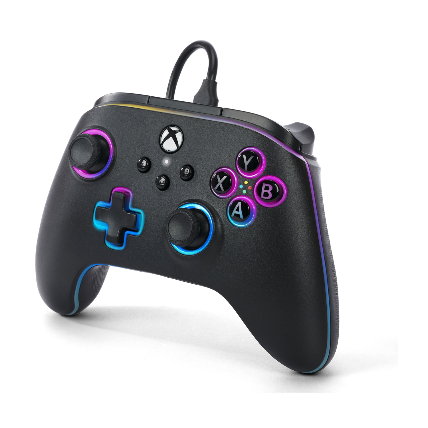 Controller Xbox nero con pulsanti e luci colorate. È visibile una connessione cablata.