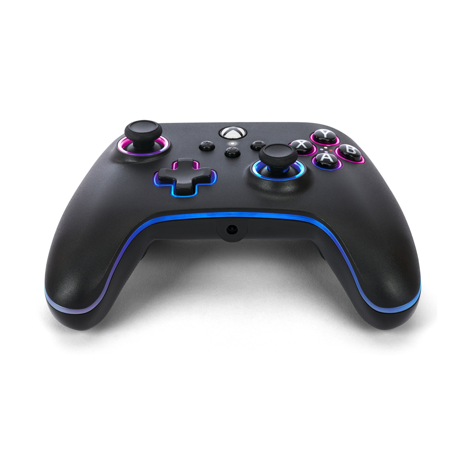 Controller Xbox nero con accenti viola e blu, su sfondo bianco.