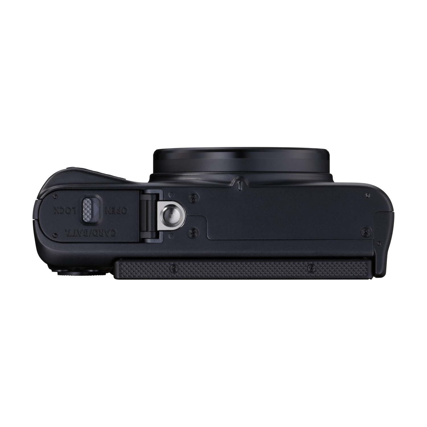 Una fotocamera nera, vista dall'alto. Ha un obiettivo, pulsanti e uno slot per scheda/batteria.