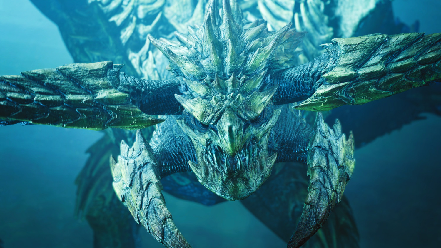 Gros plan sur le visage d'un monstre. Vert-bleu, avec cornes et dents acérées, regardant le spectateur.