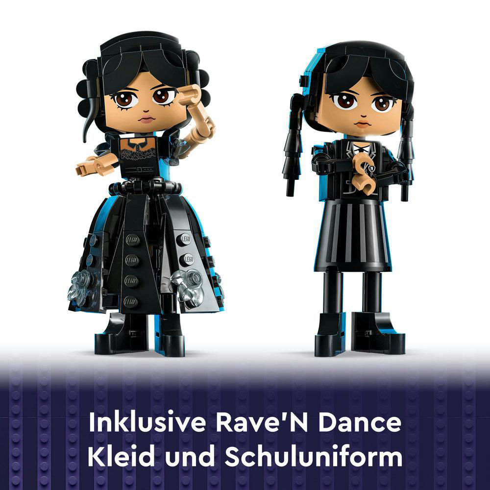 Zwei Lego-Figuren einer Frau in schwarzen Outfits. Text: Inclusive Rave'N Dance Kleid und Schuluniform.