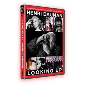 DVD-hoes van 'Looking Up', een film over Henri Dauman. Met zwart-wit foto's.