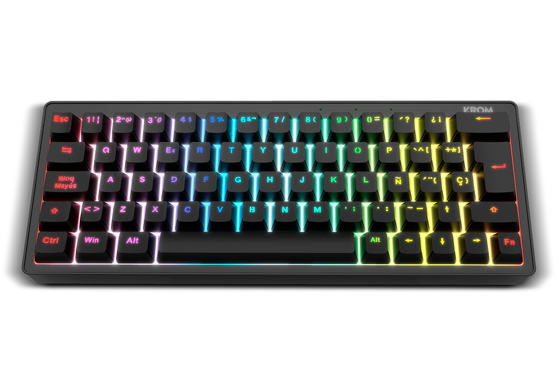 Teclado negro con teclas retroiluminadas multicolores. Colores brillantes en las teclas negras.