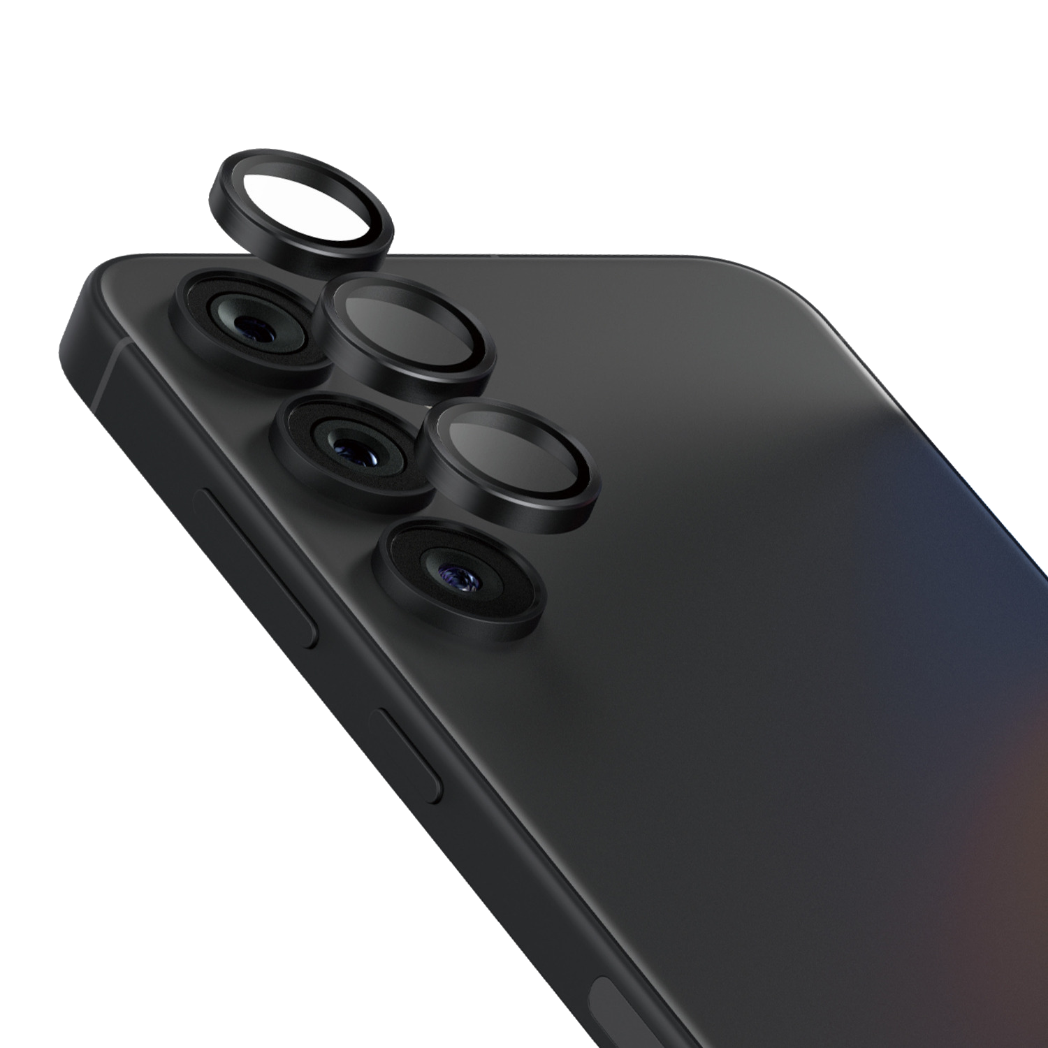 Een zwarte smartphone met cameralensbeschermers. Lensbeschermers worden boven de camera getoond.