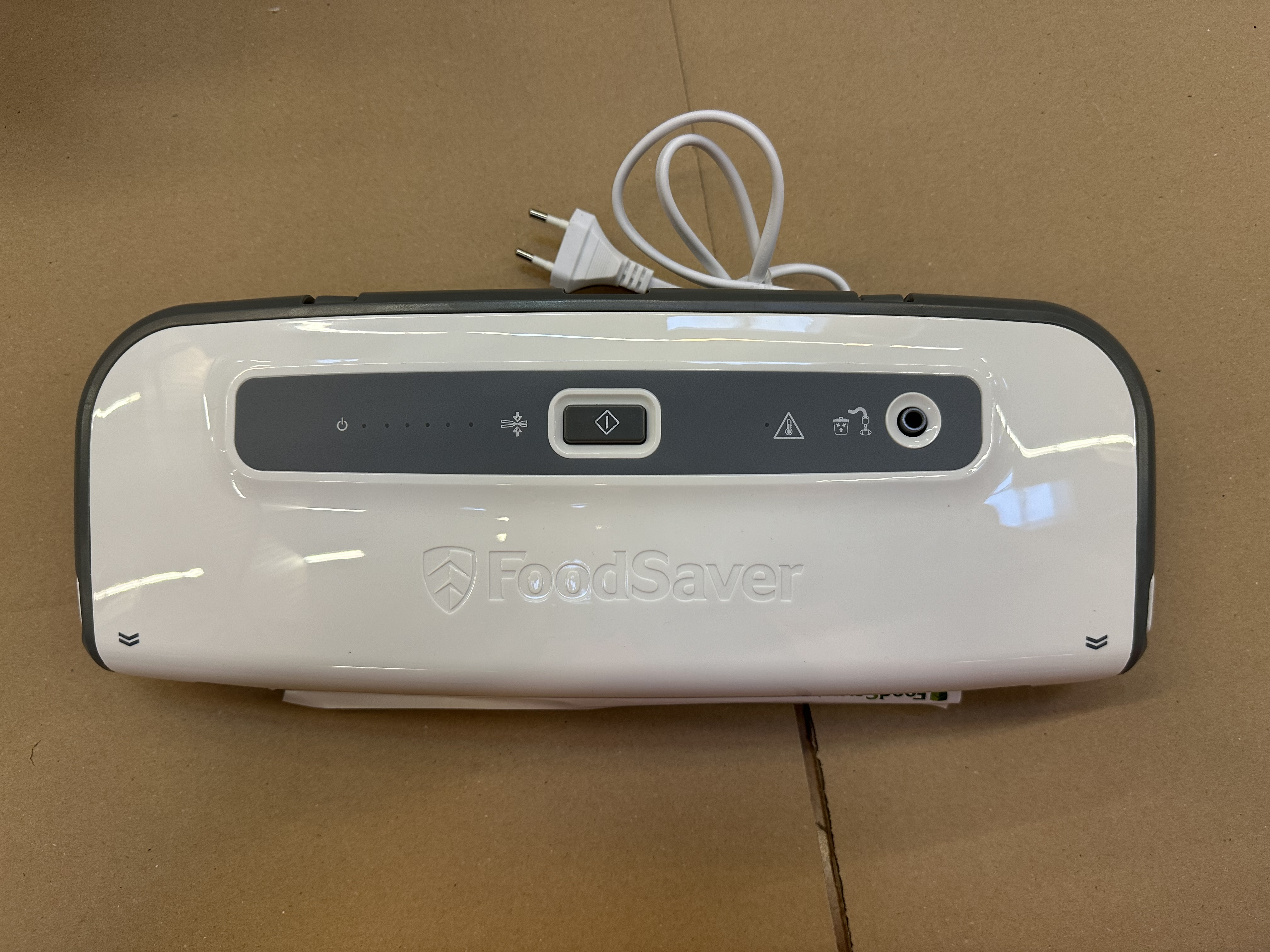 OUTLET - Zgrzewarka do folii FOODSAVER FFS014x